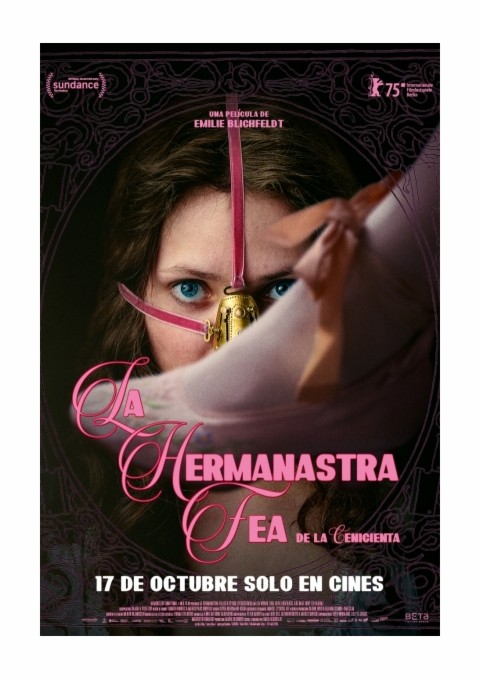 LA HERMANASTRA FEA