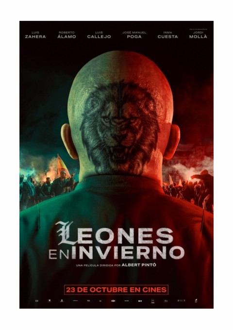 LEONES EN INVIERNO